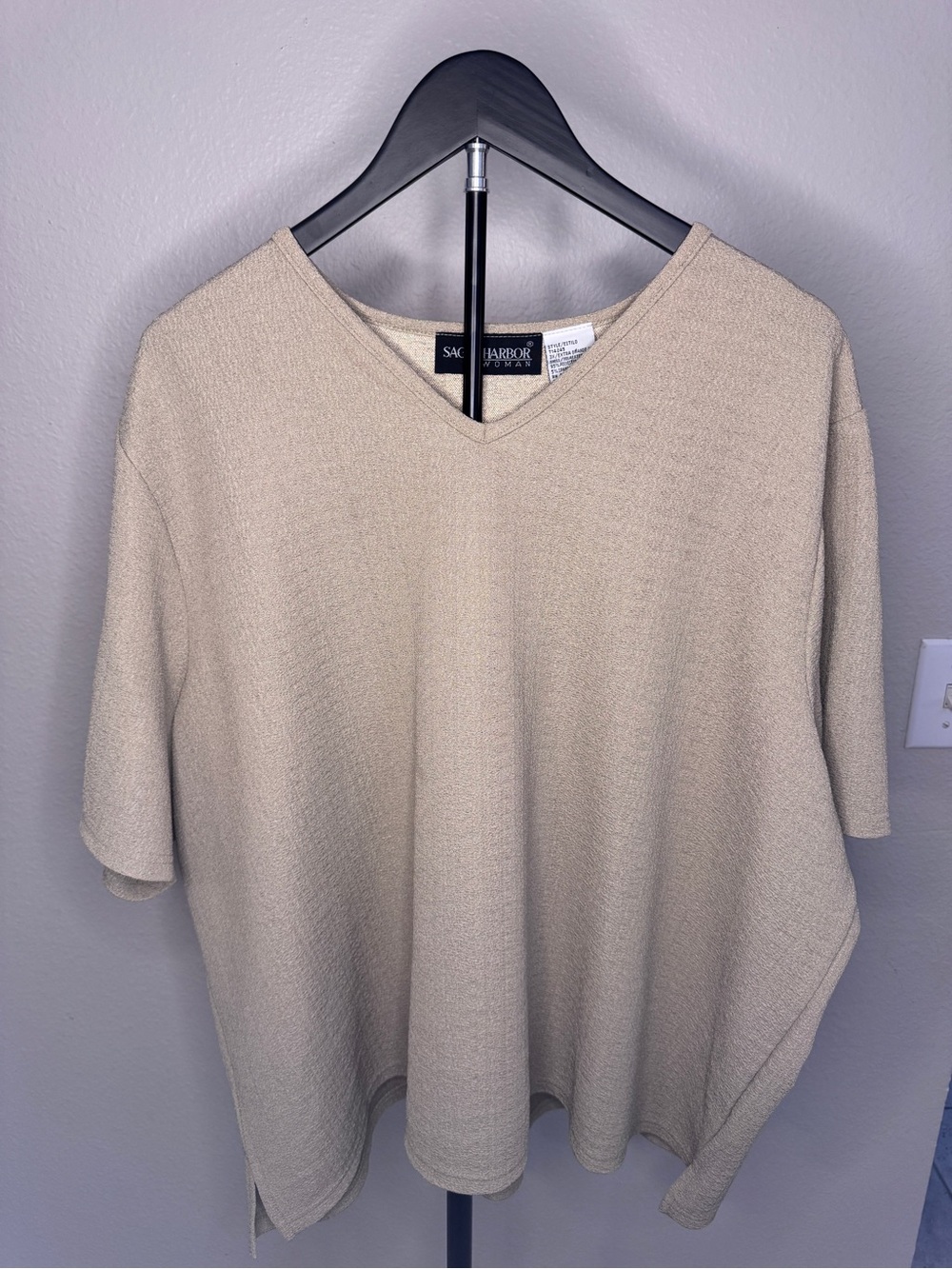 Sag Harbor Neutral Beige V-Neck Short Sleeve Top